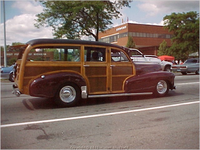 late_40s_Chrysler_town_and Country_woddy.jpg