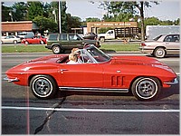 red_convertable_vette_2.jpg